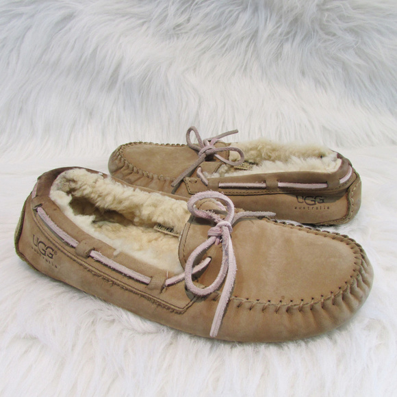 ugg outdoor moccasins